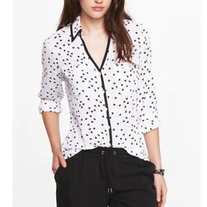 Express Women’s Heart Print Portofino Shirt
